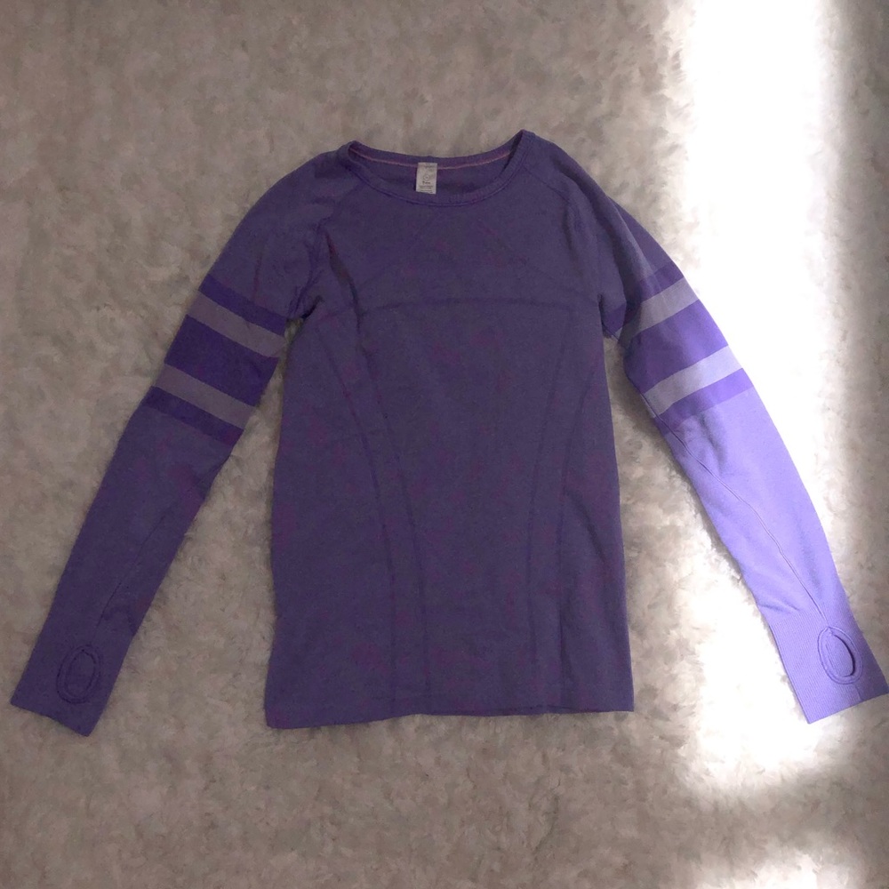 PURPLE IVIVVA LONG SLEEVE WITH STRIPES ON SLEEVES